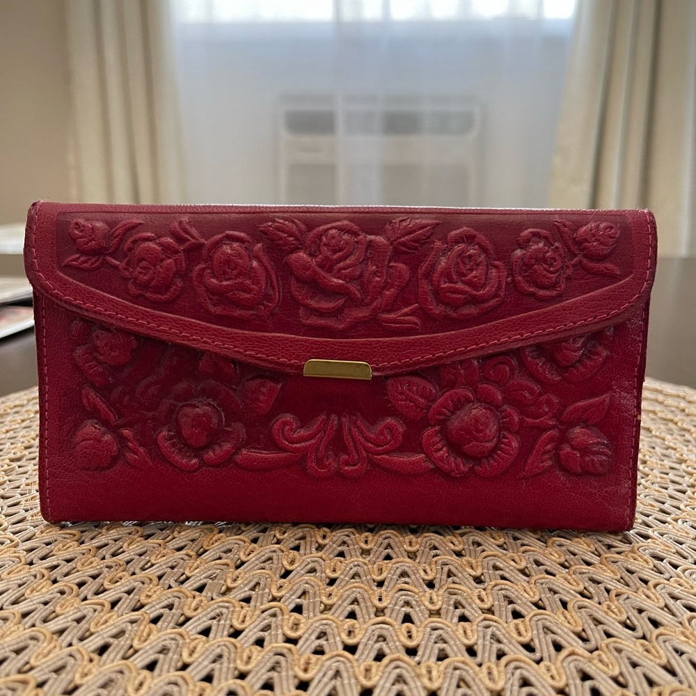 Hand Tolled Leather Wallet